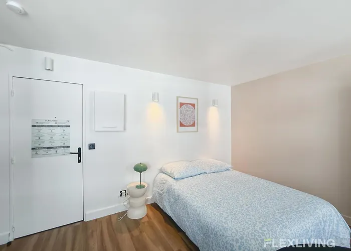Appartement Charming 20m In 20 With Shared Terrace